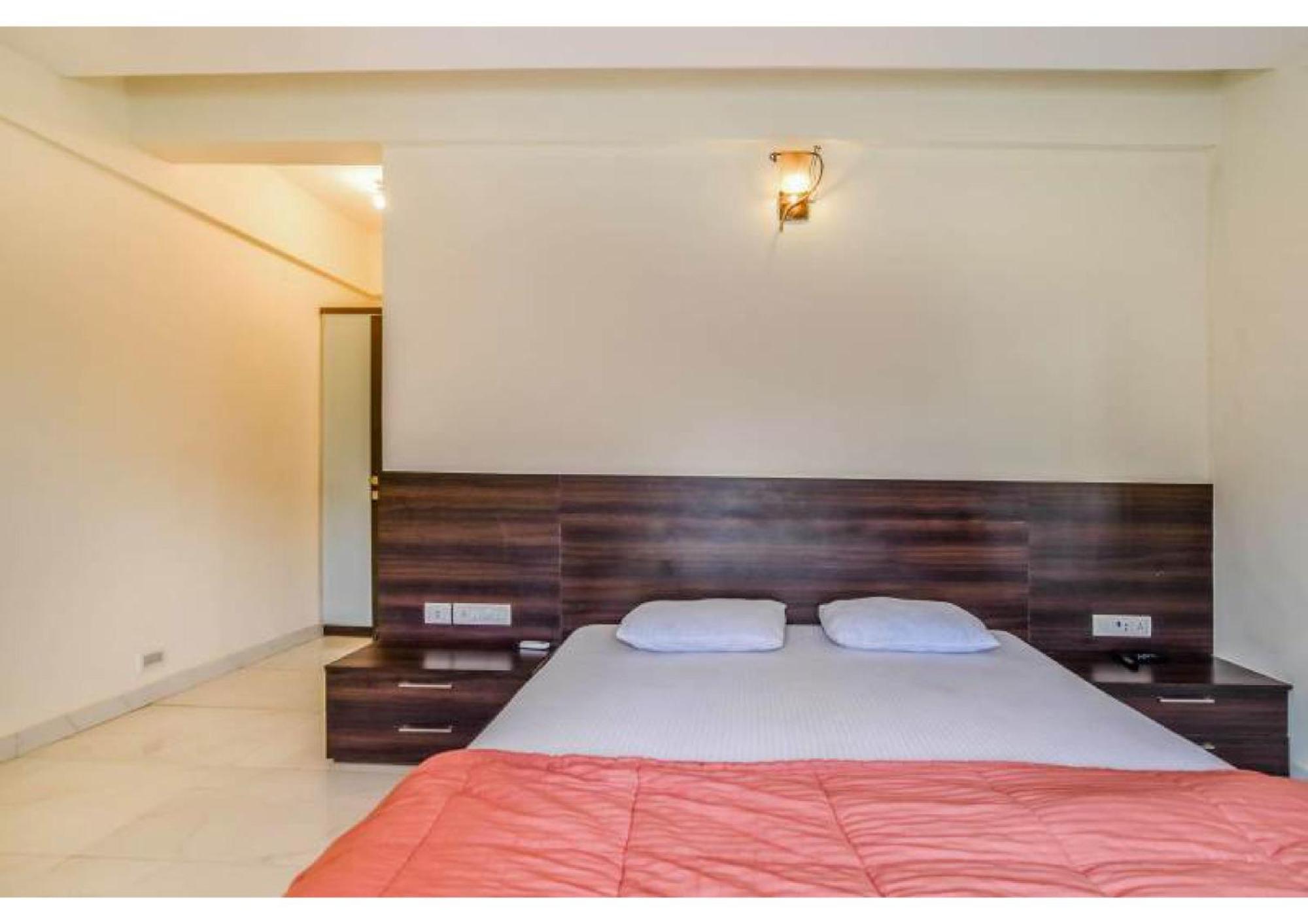 Alison Villa Lonavala Exterior photo